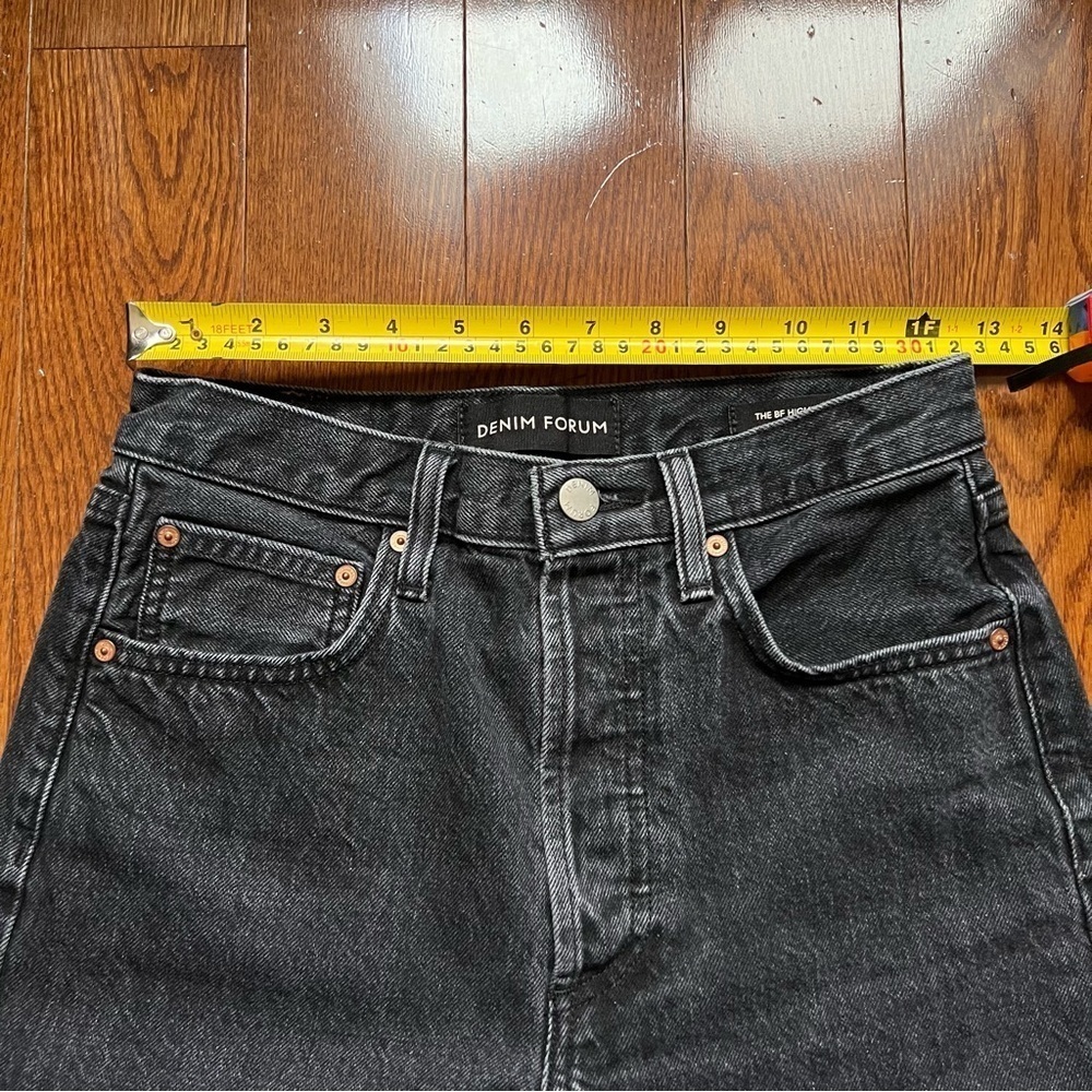 Aritzia Denim Forum Boyfriend High Rise Loose 28L Washed Black Jeans - Sz 24 - Picture 13 of 16